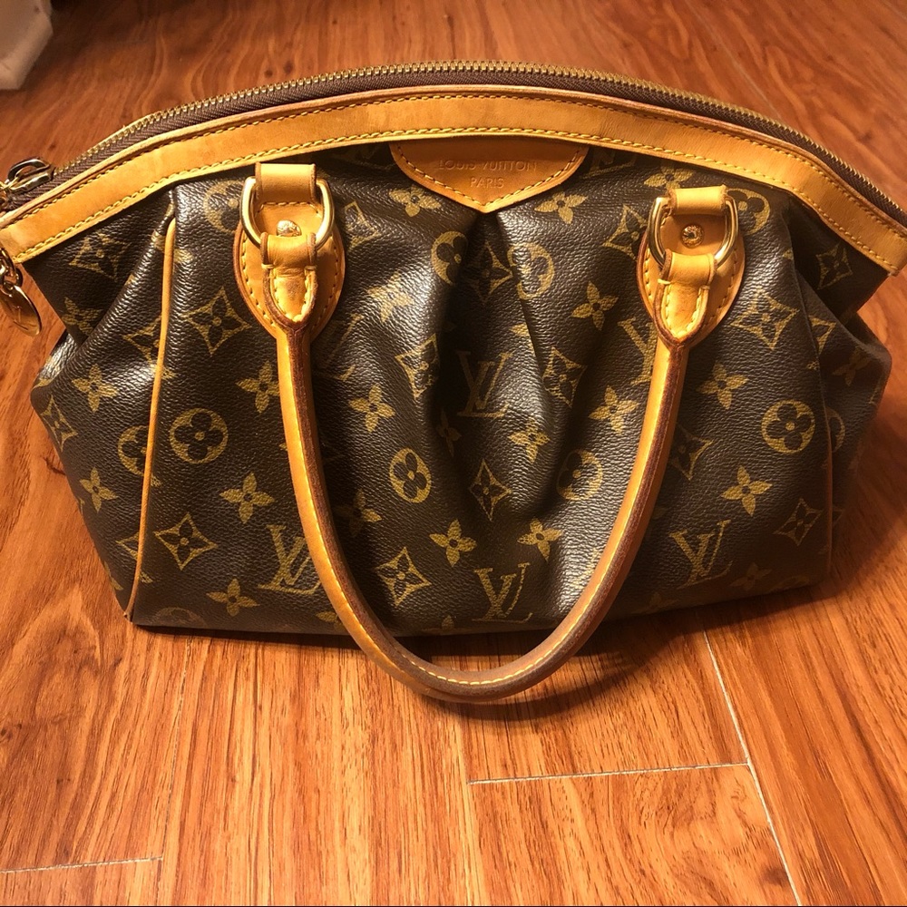 Louis Vuitton Tivoli PM